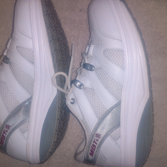 MBT Rocker shoes - Picture 2 of 5